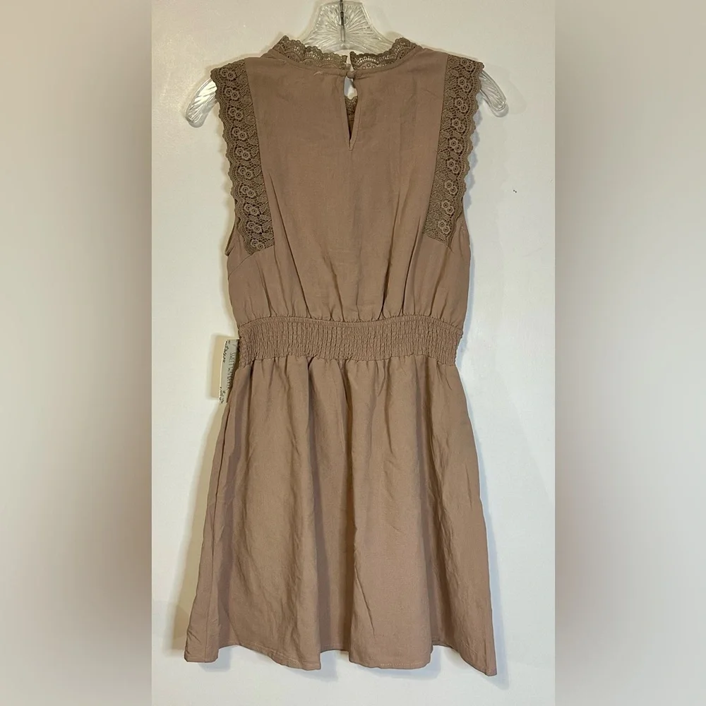 Sweet Wanderer Women’s‎ Brown Sleeveless Midi Elastic Waist Dress in Size L NEW